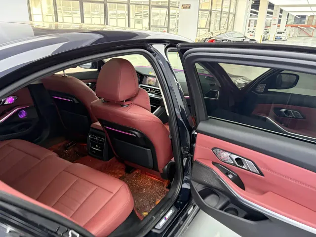 BMW 3 Series — Фото автомобиля 7