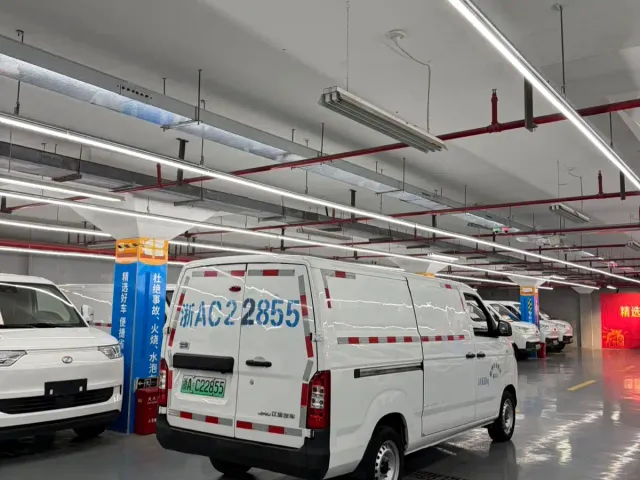 JAC Motors Blue Cat — Фото автомобиля 6