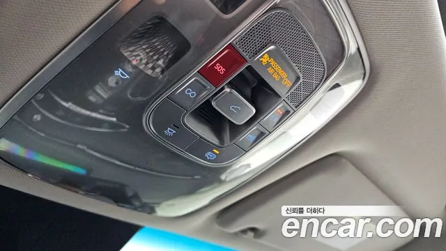 Genesis GV70 2.5T Бензин AWD — Фото автомобиля 17