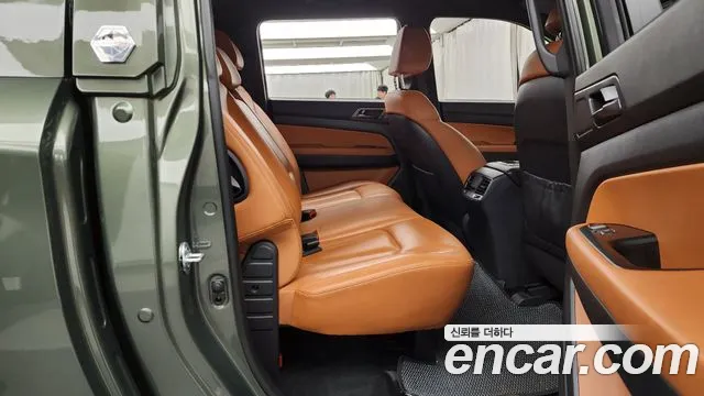 KG_Mobility_Ssangyong Rexton Новый Rexton Sport Khan Дизель 2.2 4WD — Фото автомобиля 12