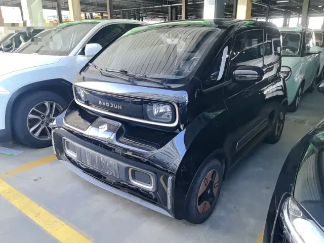 Фотография автомобиля — Baojun KiWi EV