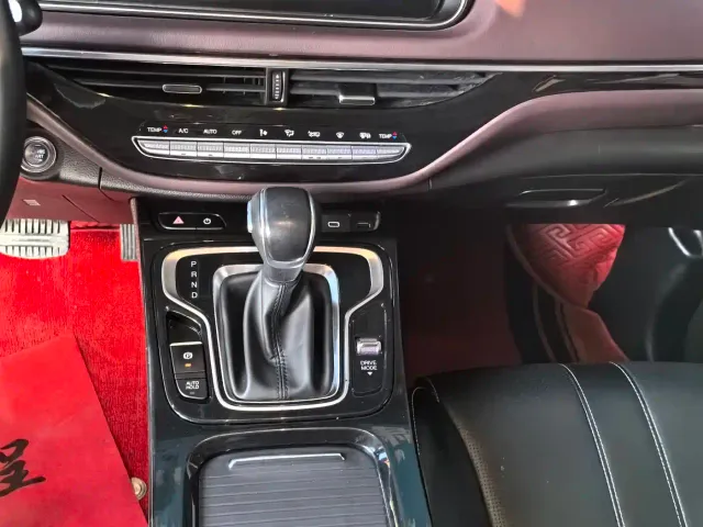 GAC Trumpchi M6 — Фото автомобиля 7