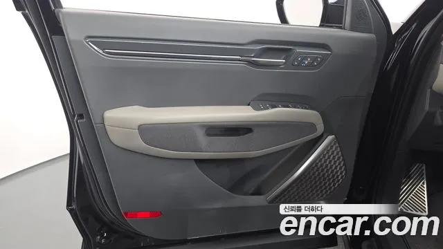 Kia EV9 — Фото автомобиля 13