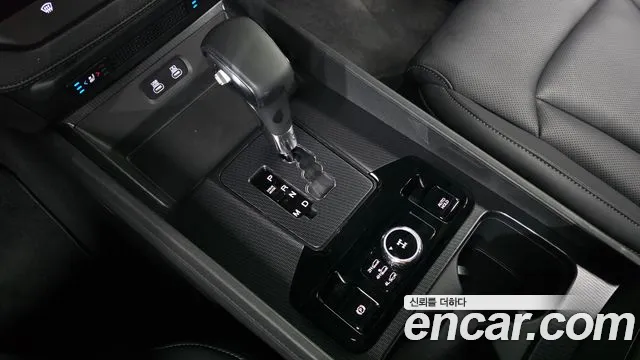KG_Mobility_Ssangyong Musso Musso (Q300) Дизель 2.2 4WD — Фото автомобиля 9