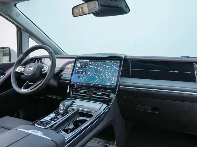 GAC Trumpchi M8 — Фото автомобиля 7