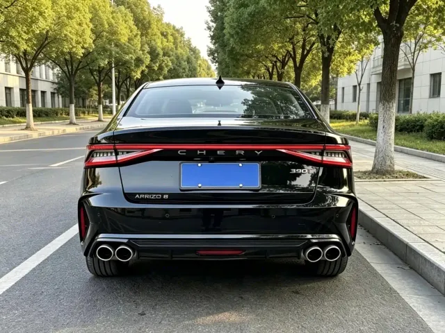 Chery Arrizo 8 — Фото автомобиля 9