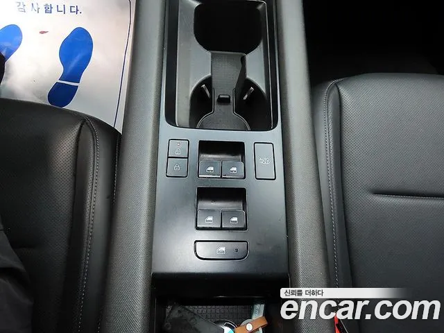 Hyundai Ioniq 6 — Фото автомобиля 14