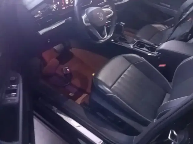 Volkswagen Passat 2022 330TSI Starlight Elite Edition — Фото автомобиля 15