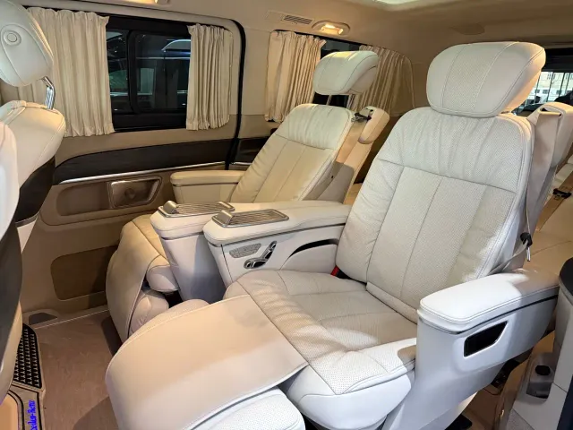 Mercedes-Benz V-Class — Фото автомобиля 7