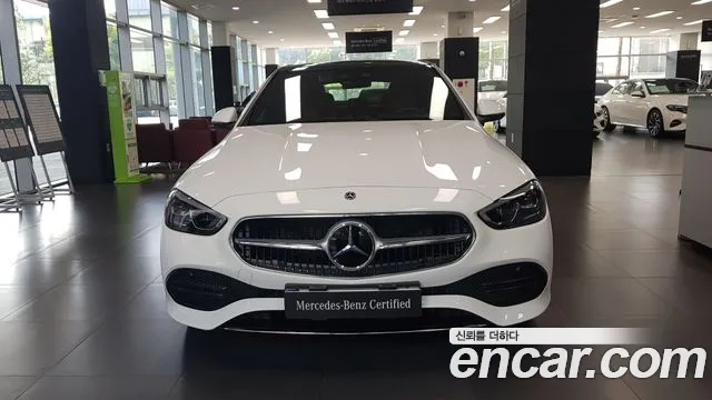 Mercedes-Benz C-Class — Фото автомобиля 3