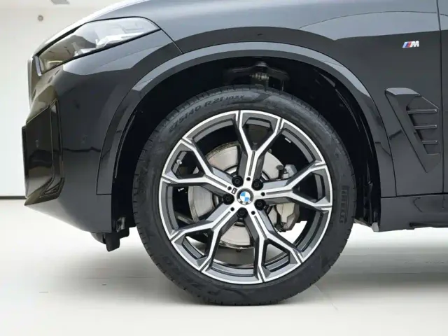 BMW X5 — Фото автомобиля 14