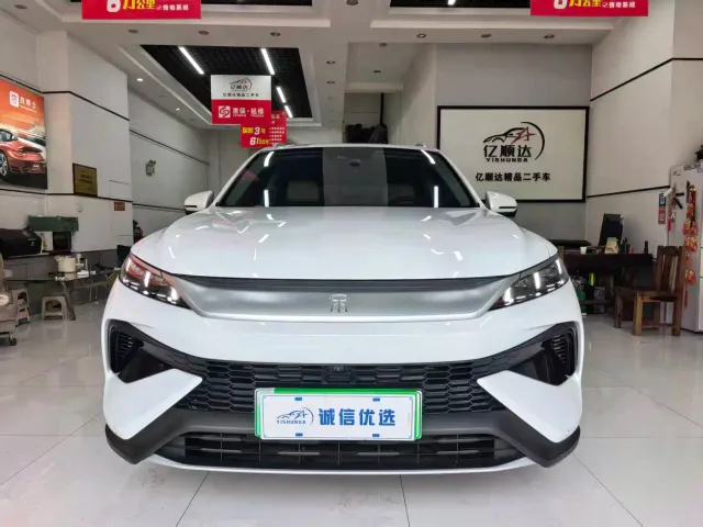 BYD Song Pro — Фото автомобиля 3