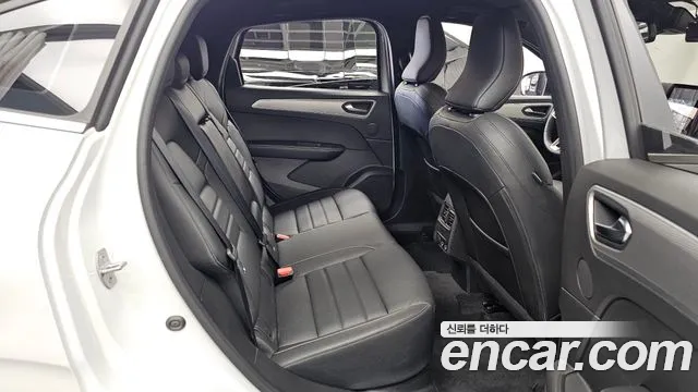 Renault-KoreaSamsung Arkana Arkana 1.6 GTe Techno — Фото автомобиля 12