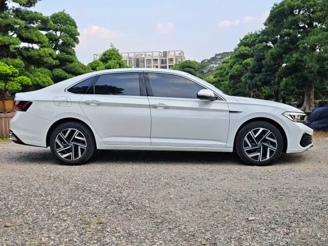 Volkswagen Sagitar — Фото автомобиля 19
