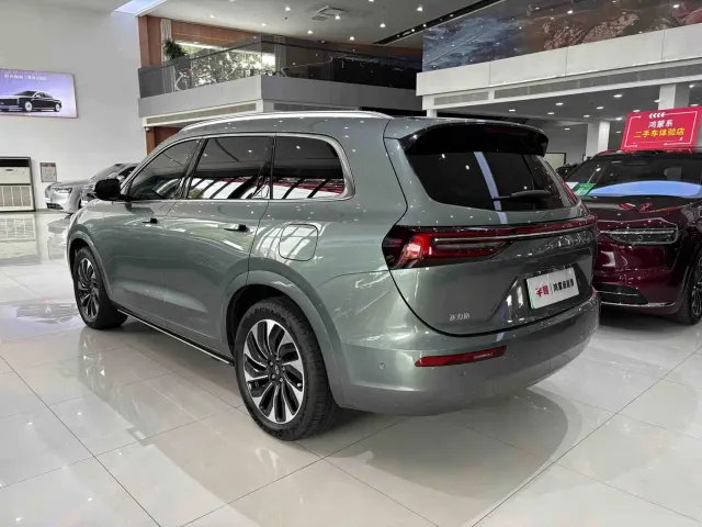 Aito M7 — Фото автомобиля 5