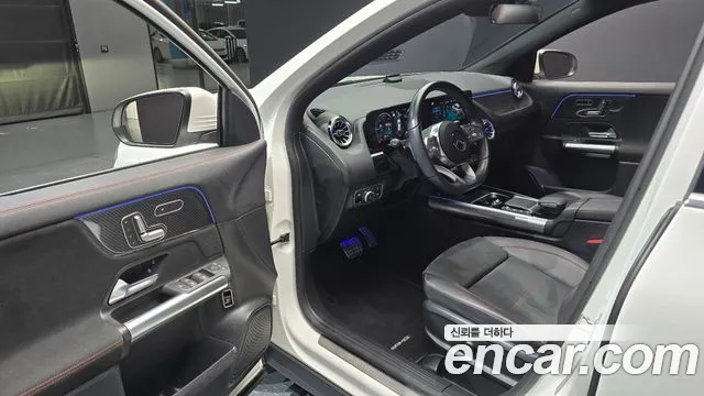 Mercedes-Benz GLA-Class H247 — Фото автомобиля 15