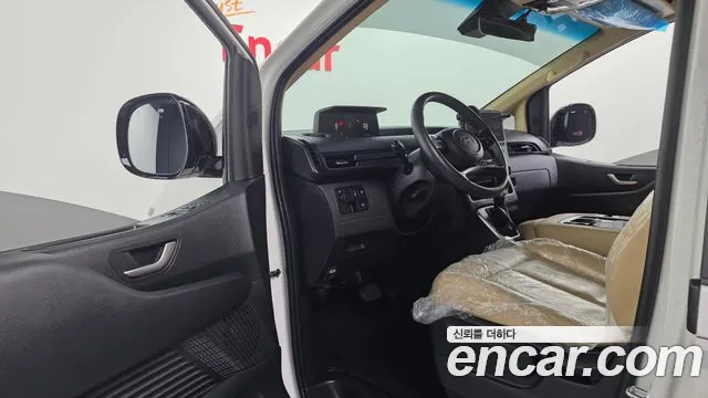Hyundai Staria Staria L3.5 Карго 3 места — Фото автомобиля 8
