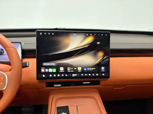 Dongfeng E8 M8 — Фото автомобиля 16
