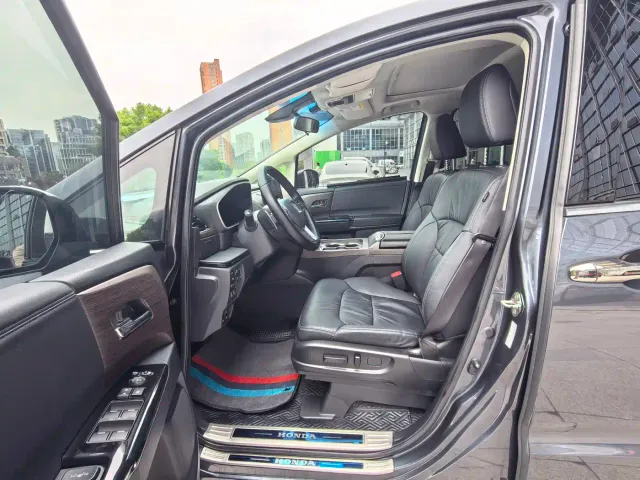 Honda Odyssey — Фото автомобиля 8
