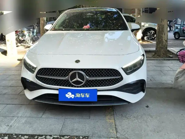 Mercedes-Benz A-Class — Фото автомобиля 2