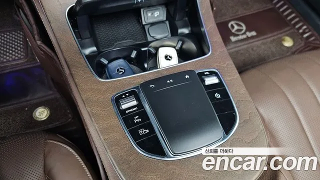 Mercedes-Benz E-Class W213 — Фото автомобиля 28