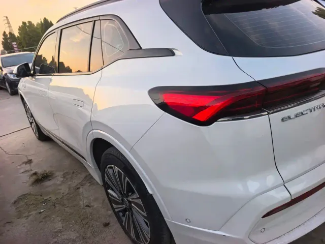 Buick E5 — Фото автомобиля 7
