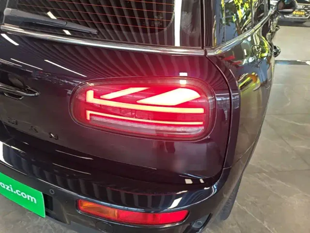 MINI Clubman — Фото автомобиля 7