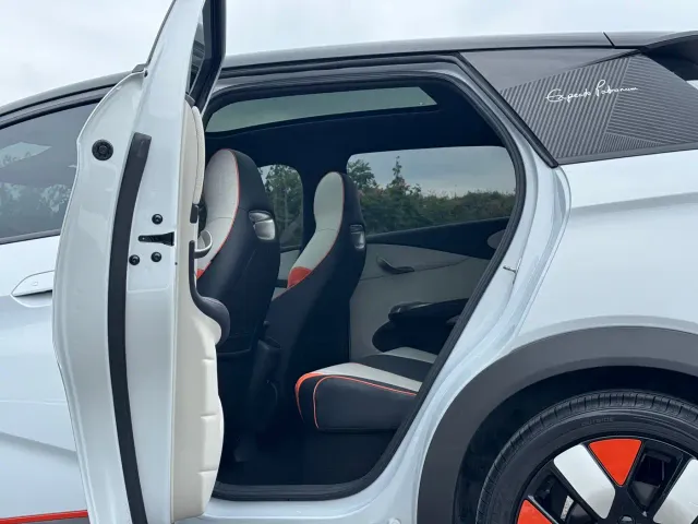 BYD Dolphin — Фото автомобиля 9