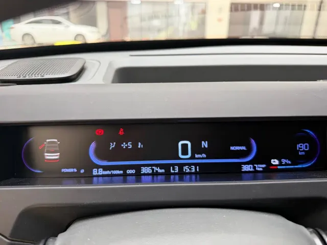 Geely Panda — Фото автомобиля 8