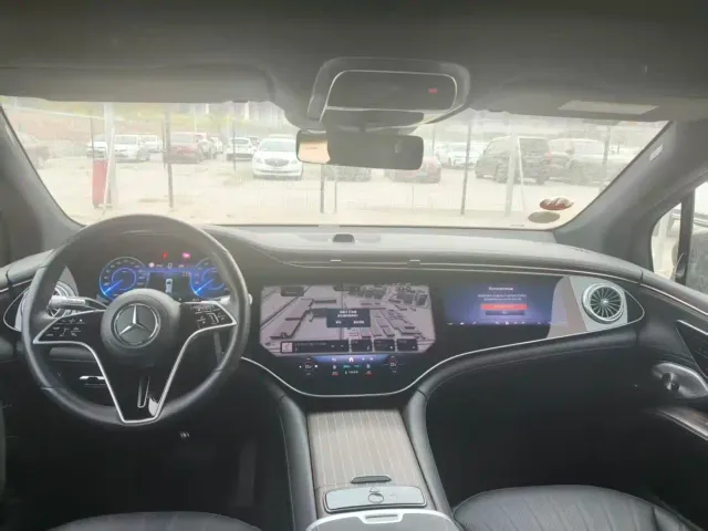 Mercedes-Benz EQS SUV — Фото автомобиля 8