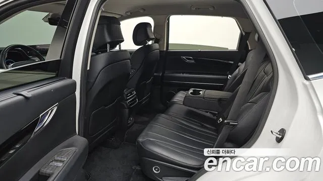 Genesis GV80 2.5T Бензин AWD — Фото автомобиля 26