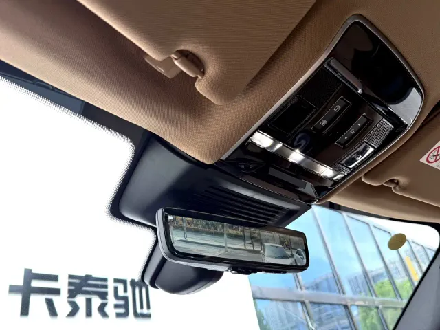 Land Rover Range Rover — Фото автомобиля 21