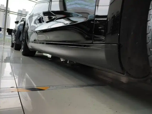 Tesla Model 3 — Фото автомобиля 20