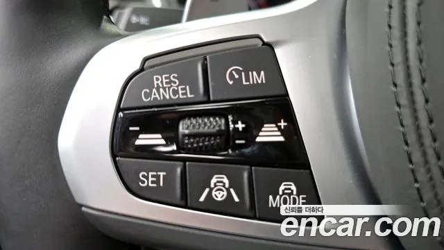 BMW X3 xDrive 20i M Sport Pro — Фото автомобиля 25