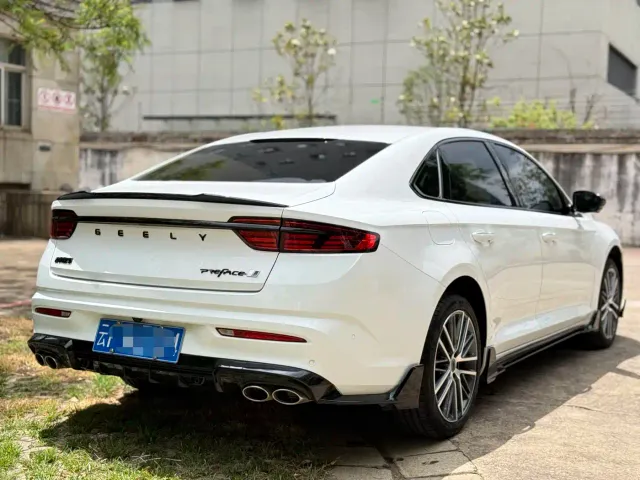 Geely Xingrui — Фото автомобиля 9