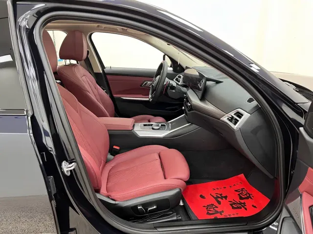 BMW 3 Series — Фото автомобиля 25