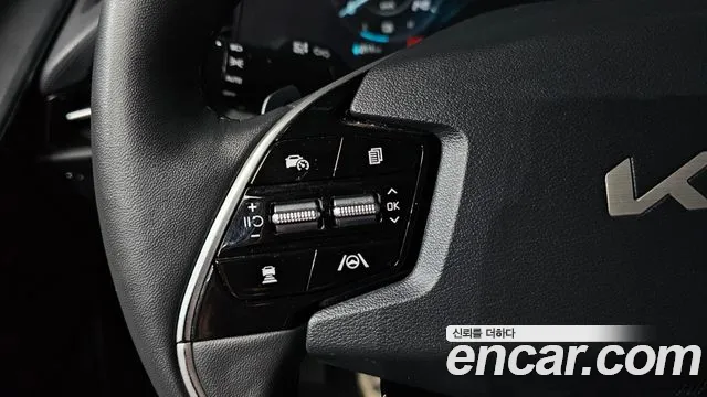 Kia Niro Niro (New) — Фото автомобиля 15