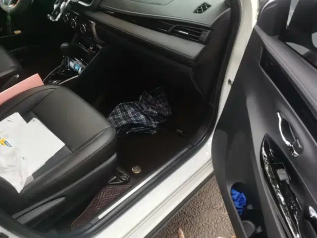 Toyota YARiS L Zhi Xuan — Фото автомобиля 8