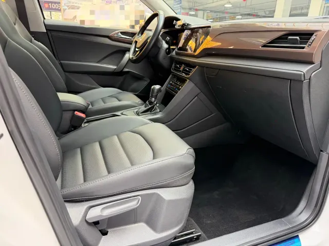 Volkswagen Tharu — Фото автомобиля 17