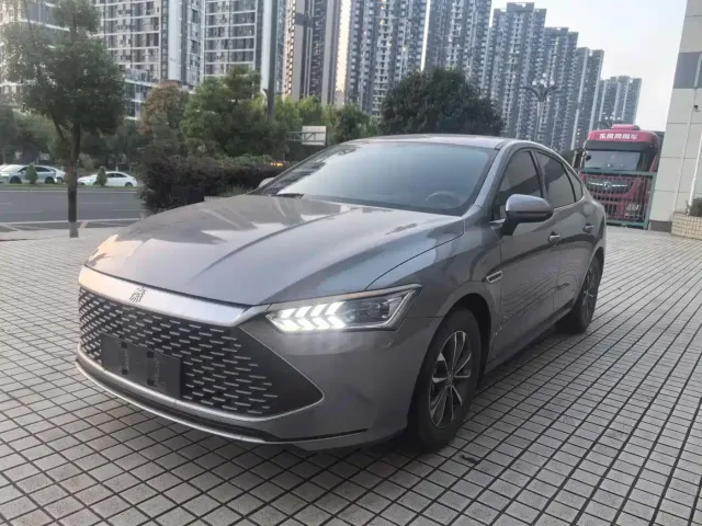 Фотография автомобиля — BYD Qin PLUS