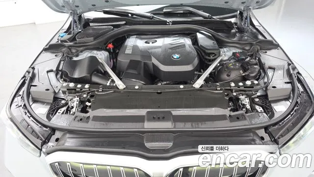 BMW 5-Series — Фото автомобиля 6