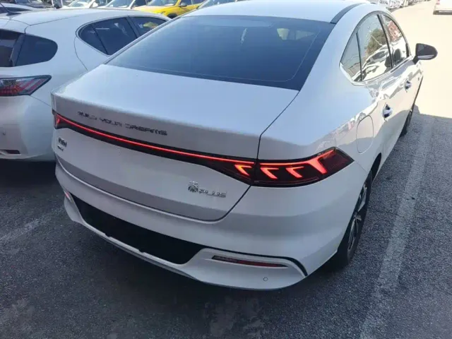 BYD Qin PLUS — Фото автомобиля 5