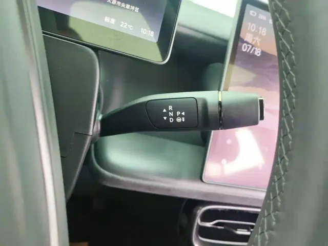 Leapmotor Lafa 5 — Фото автомобиля 16