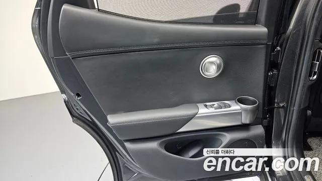 Genesis GV60 — Фото автомобиля 21