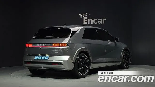 Hyundai Ioniq5 Long Range AWD — Фото автомобиля 2
