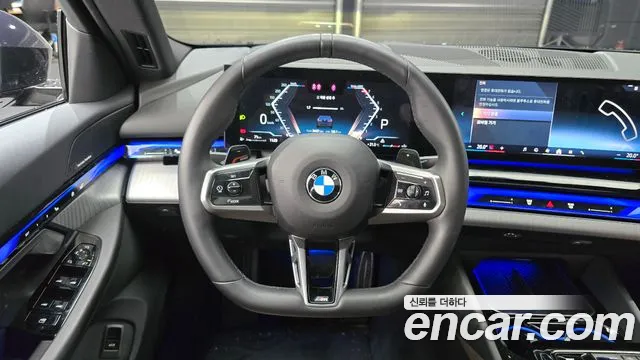 BMW 5 Series G60 — Фото автомобиля 19