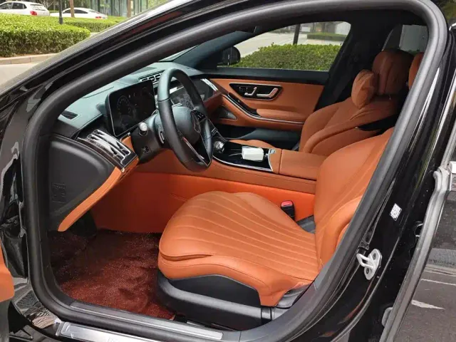 Mercedes-Benz S-Class — Фото автомобиля 9