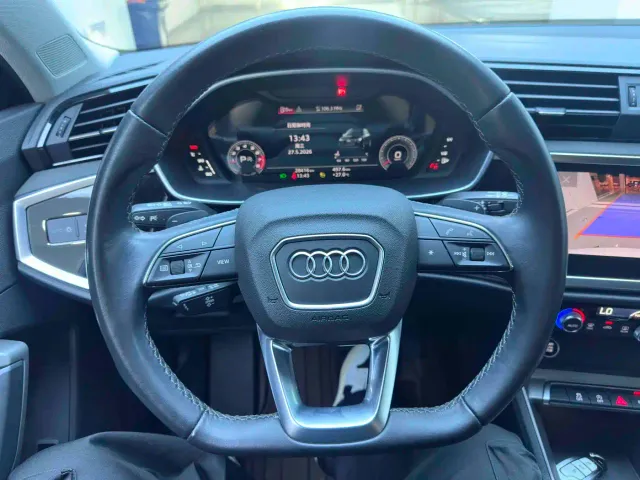 Audi Q3 — Фото автомобиля 12
