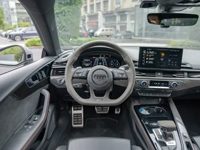 Audi RS 5 — Фото автомобиля 18