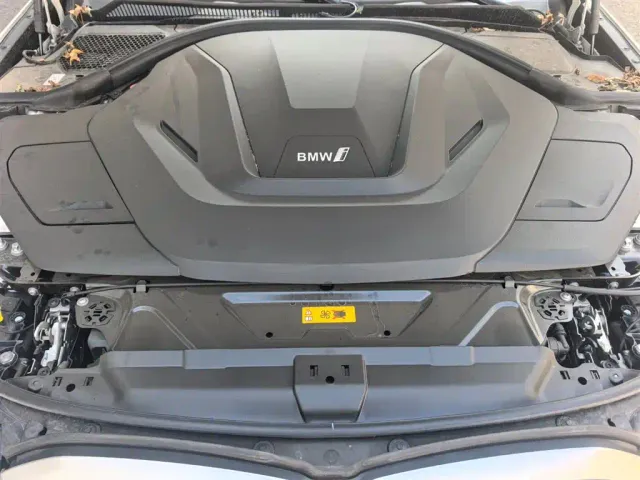 BMW i3 — Фото автомобиля 17